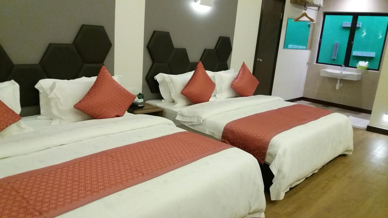 Memoire Hornbill Hotel Кучинг Экстерьер фото