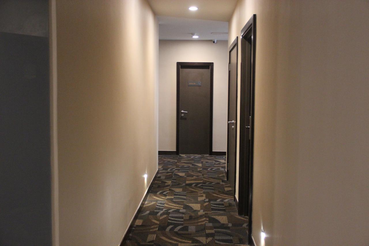Memoire Hornbill Hotel Кучинг Экстерьер фото