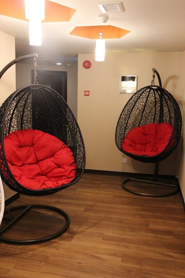 Memoire Hornbill Hotel Кучинг Экстерьер фото